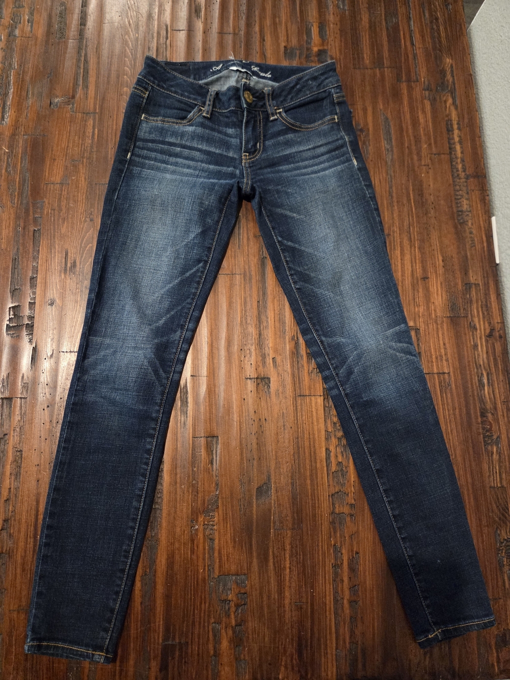 American Eagle Outfitters Dark Indigo Skinny Jeans Size 00